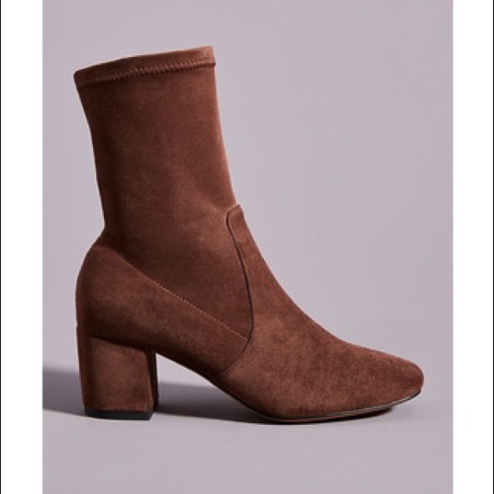 Silent D Careful Stretch Boot